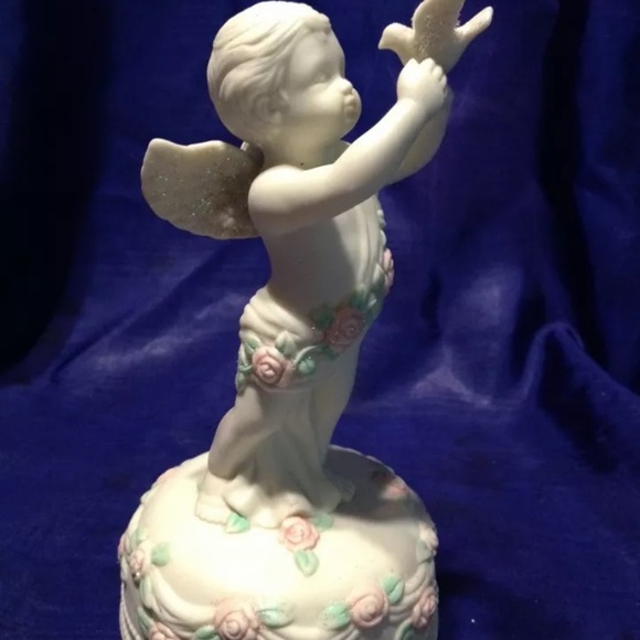 Meet your Posher, Donna - Picture 5 of 8